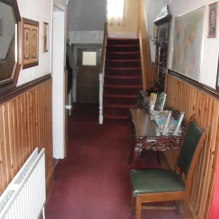 Bed and breakfast Oaklands *