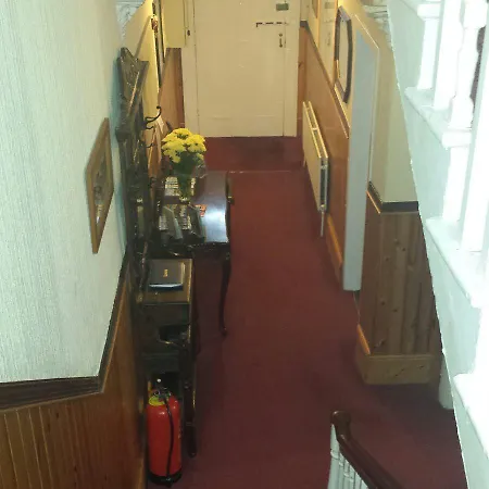 Bed and Breakfast Oaklands Κορκ